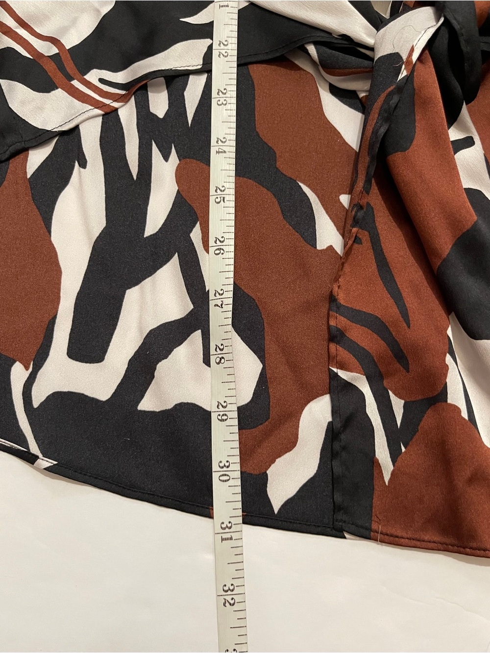Chico’s Abstract Print Tie Front Blouse Dolman Sleeve Tunic Top Size 3 XL - Picture 10 of 11